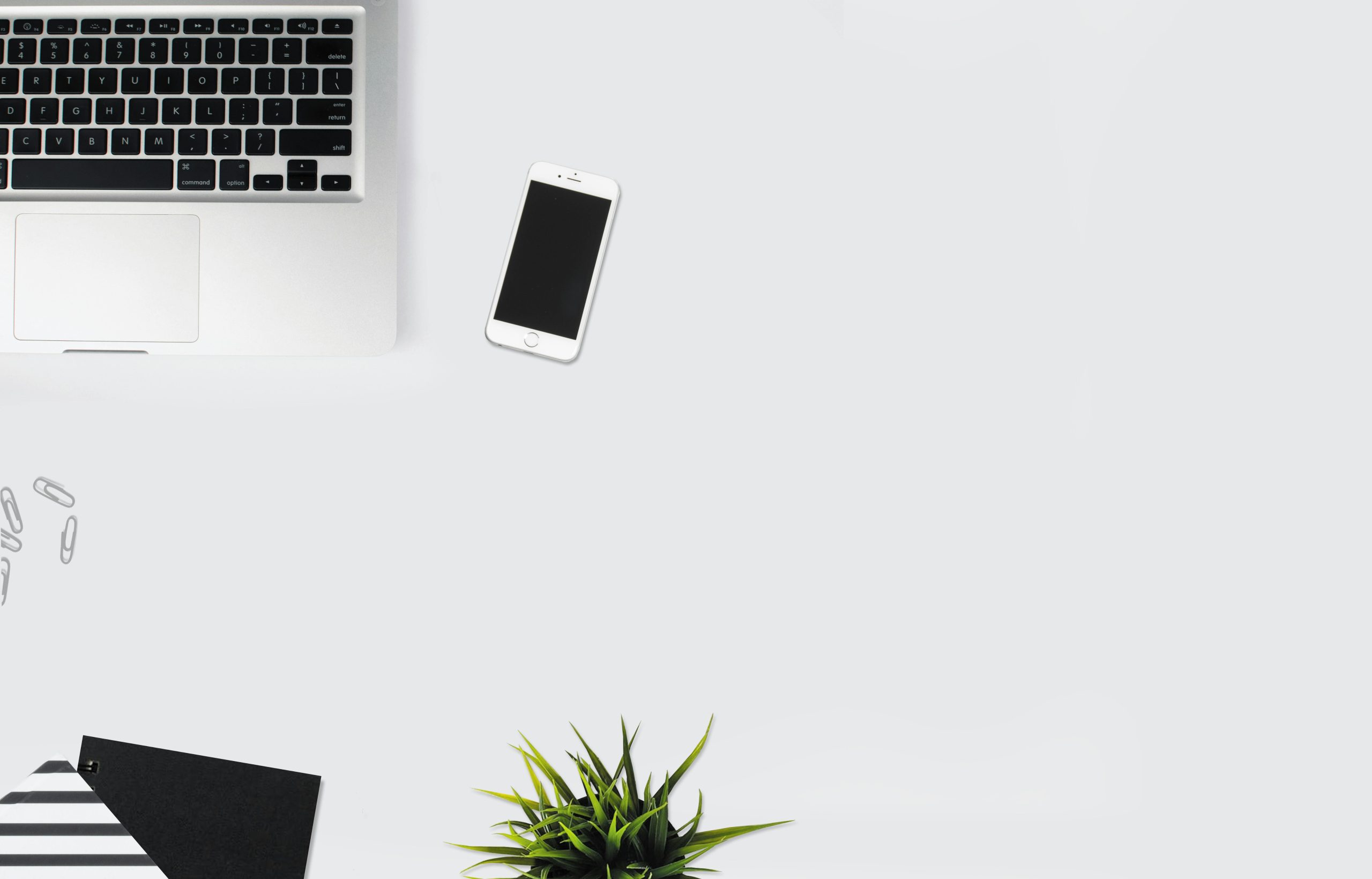 You are currently viewing The Influence of Minimalism in Graphic Design: Less is More
